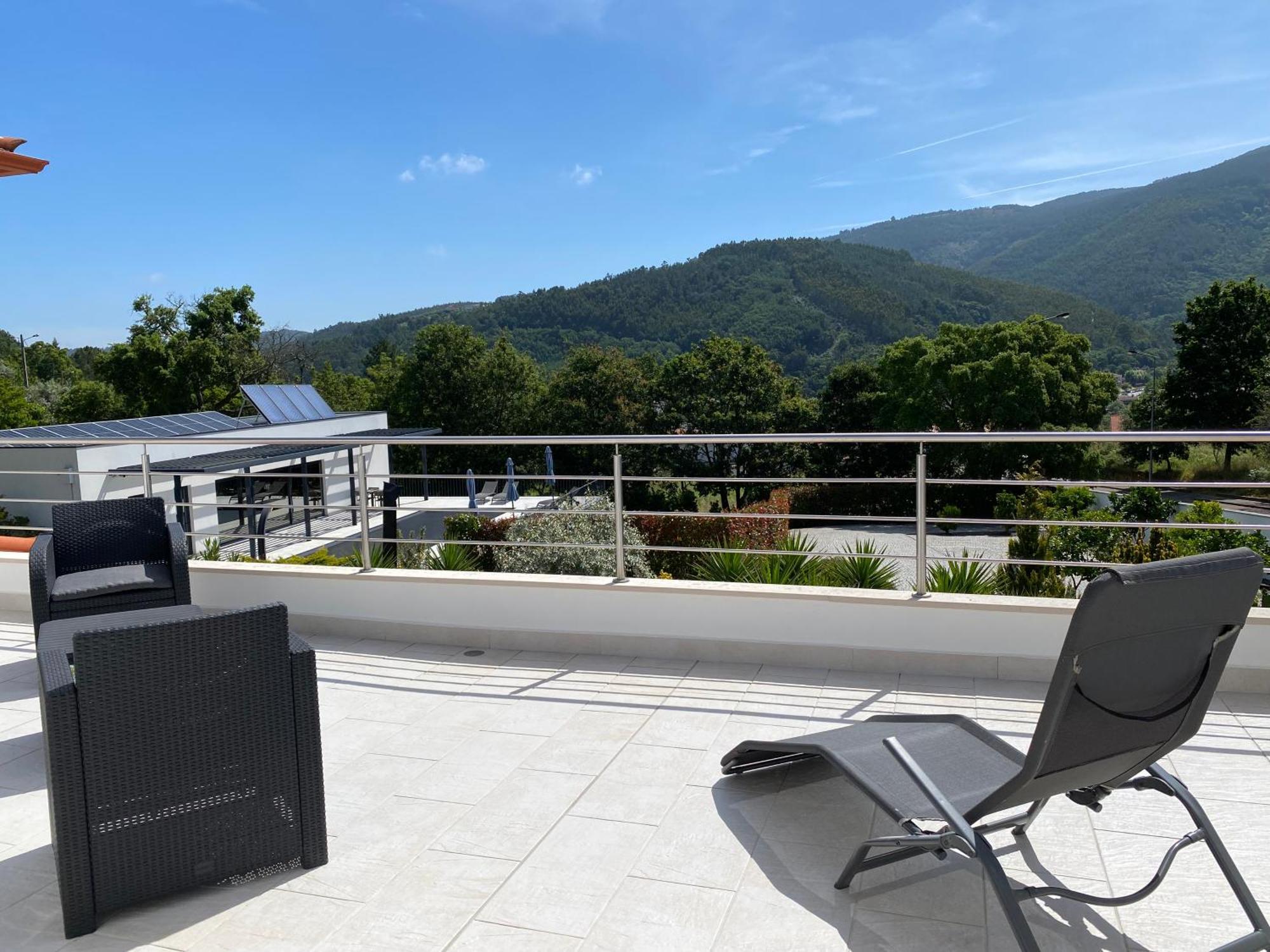 Casa Carvalhal - Adults Only Bed & Breakfast Gois Exterior photo