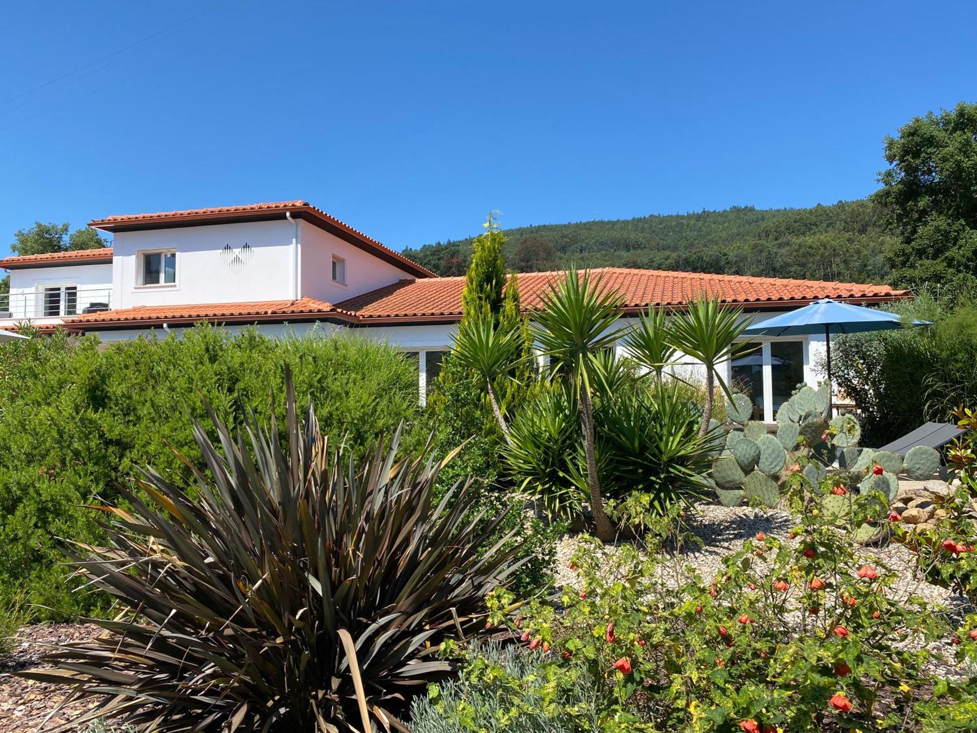 Casa Carvalhal - Adults Only Bed & Breakfast Gois Exterior photo